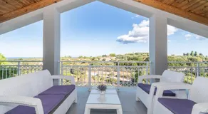 Demargia Villas -with shared pool - Image 3