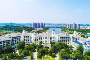Country Garden Phoenix Hotel Wuhan - Image 1