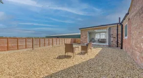 Luxury Cottage, Dog Friendly, Stunning Views, Private Garden - Image 4