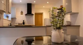 Comfortable 3 bed house in central location, Stevenage - Image 4