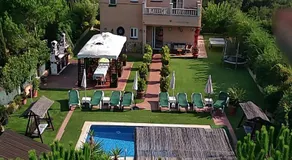 Holiday Home Cardona - Image 3