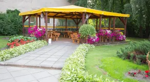 Deims Hotel - Image 4
