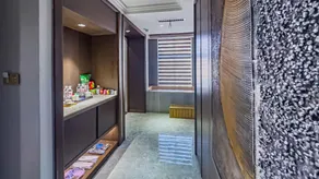 Jiulong Hot Spring Holiday Hotel - Image 5
