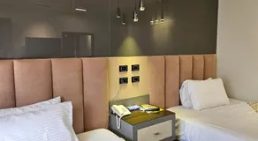 Aura Garden City Hotel - Image 2