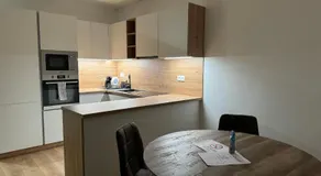 33 Apartments - Image 4