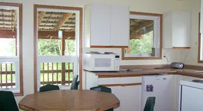 HI Rossburn 9 Finger Ranch - Image 4