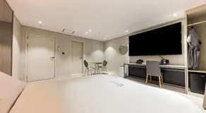 Hotel Lium - Image 5