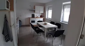 S-21-Appartements A8 Stuttgart A8 Ulm München Mit 3 bis 4 Einzelzimmer - Image 2