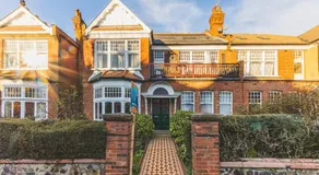 Beautiful one bed garden flat in Muswell hill - Image 4
