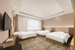 Xincheng Hotel (Taiping International Airport Branch) - Image 2