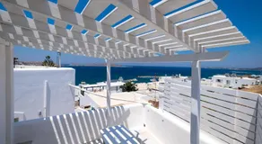 Lorenzo Studios and Suites Paros - Image 5