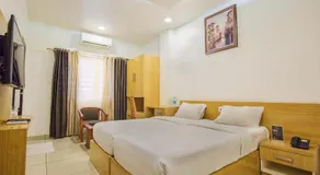 SAAS Residency - Image 2