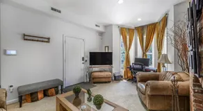 Stylish Redbrick 1BR in Heart of DC Unit A - Image 3