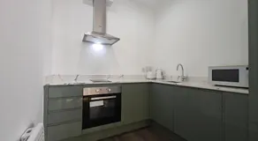 10 Chic studio Apartments in Birmingham city centre - Image 5