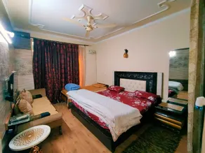 Family Stay 1 BDR Entire Ground Floor - Image 2
