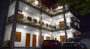 Rathna Holiday Resort - Image 4