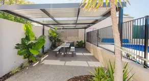Palm Beach Villas by Rockingham Apartments - Image 4