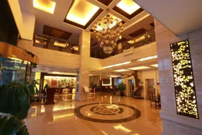 Yangshuo Jasper International Hotel - Image 2