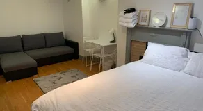 King's Cross Private Suites - Image 4