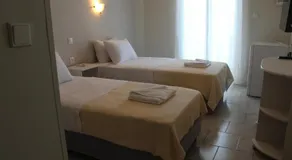 Stefania Rooms - Image 5