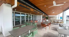 Pelican Waters Resort One Bedroom Apartment - Image 5