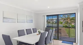 Amaroo Cres No 20 Fingal Bay Holiday Home - Image 2
