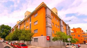 HABITACIÓN PRIVADA EN PISO a 10 minutos de Atocha - Image 2