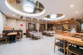 Homeinn Ripple Hotel (Fuzhou Shangxiahang Wuyi Square) - Image 3