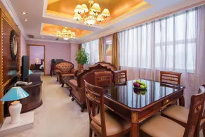 Xinyuan Hot Spring Hotel - Image 5