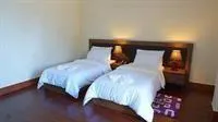 Gentle Hotel - Image 3