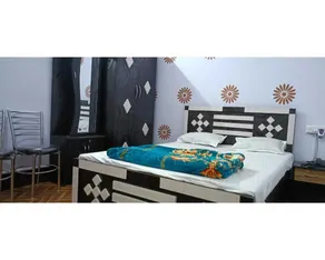 Hotel O PP CROWN - Image 2
