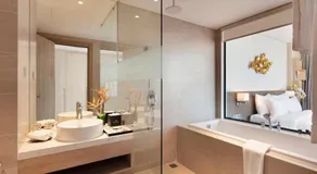 Grand suite for business trip @ breakfast included - Image 3