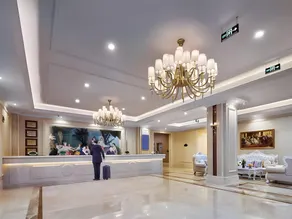 Vienna International Hotel Jiangsu Haimen Pedestrian Street - Image 2