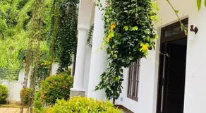 Serene Villa - Image 5