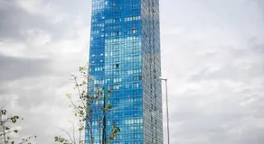 Star West Luxury - Image 5