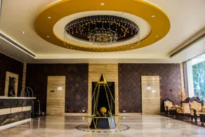 Solitaire Hotel & Resort - Image 2