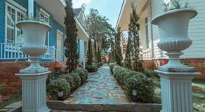 Baroque Boutique Resort - Image 2