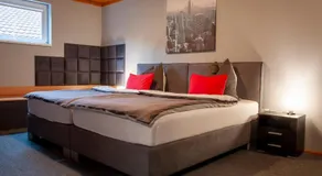 Moving Rooms - Image 2