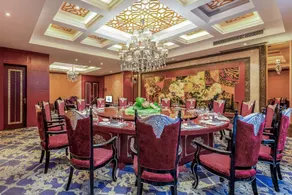 Rezen Kingtown Hotel Chongqing Liangjiang New District - Image 3