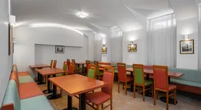 City Central De Luxe - Image 3