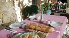 Les Hotes De Marie - Image 3