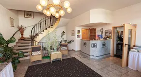 Hotel Avalon - Image 5