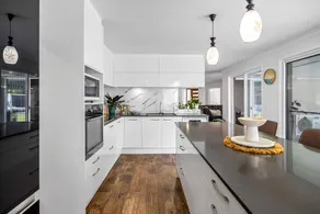 Family-friendly Home With Private Pool and BBQ - Image 3