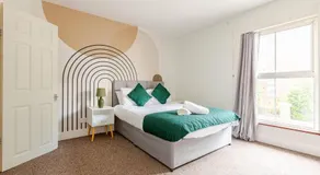 2Bed by Jubilee Square Maidstone - Image 2