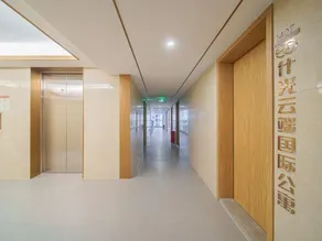 Dongguan Shiguang Cloud International Apartment - Image 3
