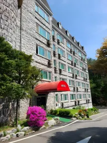 Pocheon Palace - Image 3