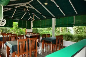 The Greenwoods Homestay - Image 4
