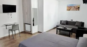 Hostal Maria Jose - Image 2