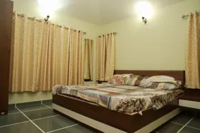 GREEN STONE VILLA - Image 2