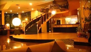 Hotel Oval - Image 4